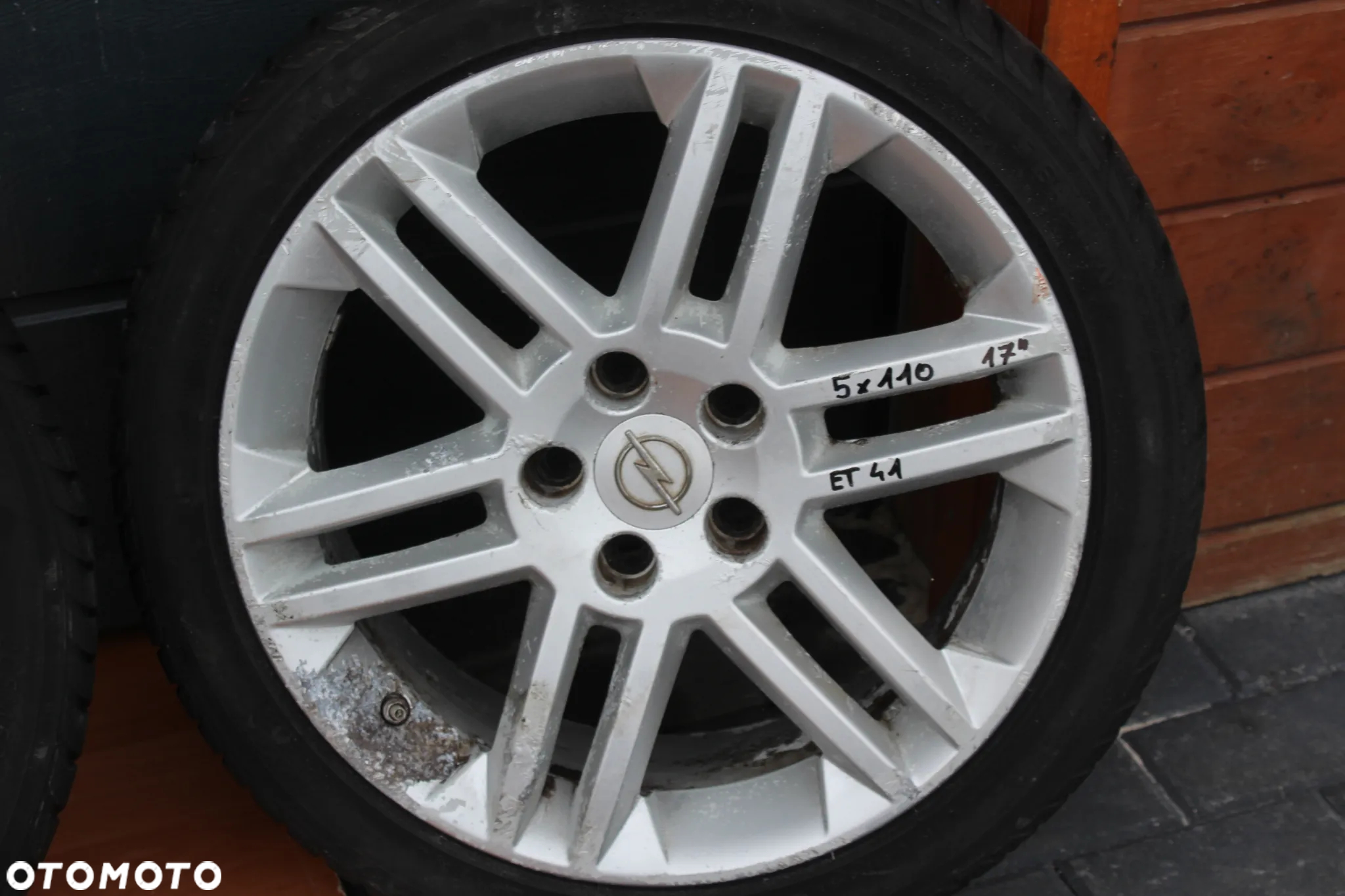 KOŁA FELGI ALUMINIOWE OPONY OPEL VECTRA C ASTRA H ZAFIRA B SIGNUM 17" 5x110 ET41 - 4