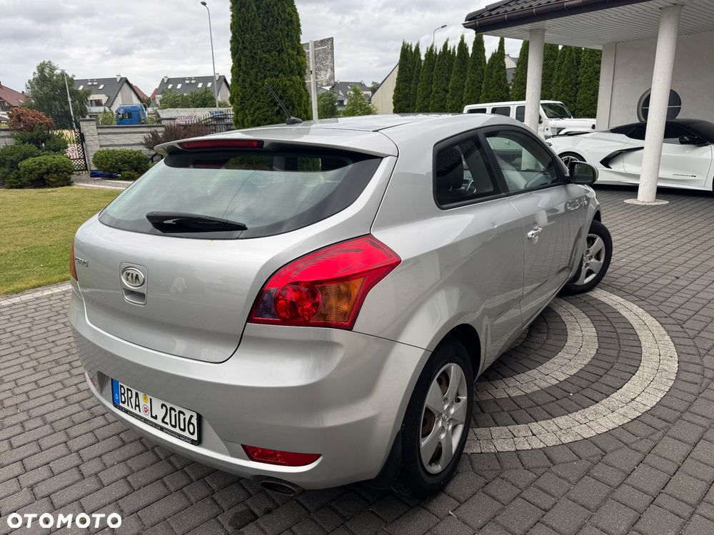 Kia Ceed 1.6 CVVT ISG Spirit - 6