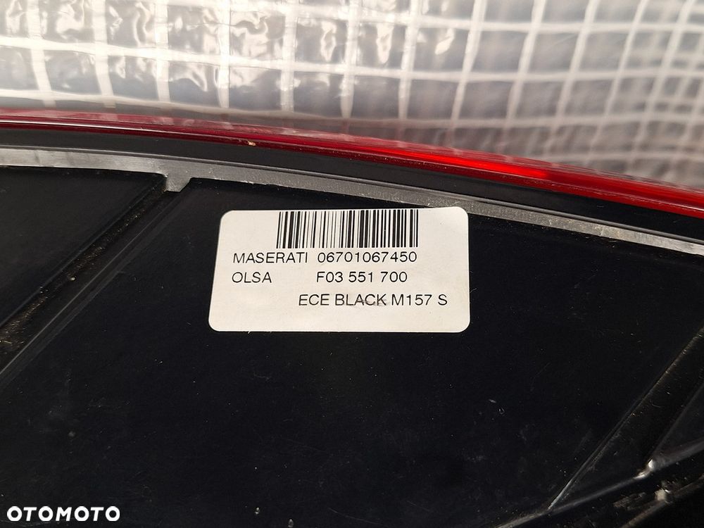 lampa tyl tylna lewa maserati ghibli m157 2013- dark ciemna nero 06701064450 europa orginal demontaz - 5