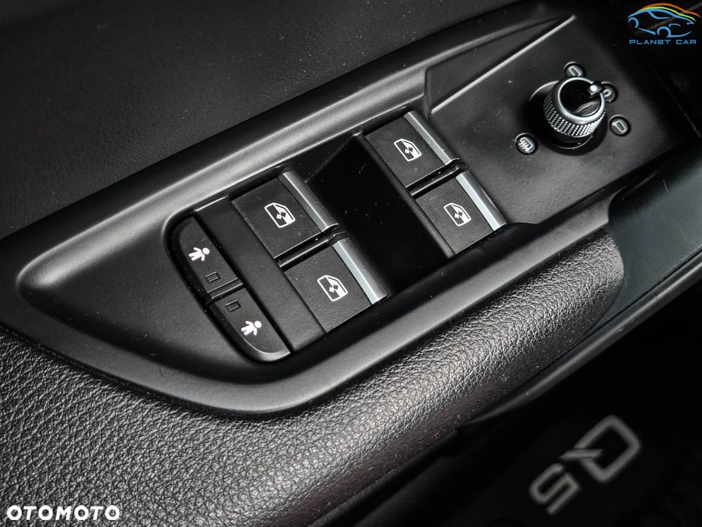 Audi Q5 40 TDI quattro S tronic S line - 29