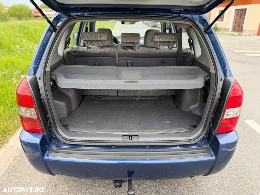 Hyundai Tucson 2.0 CRDI VGT 4WD GLS - 11