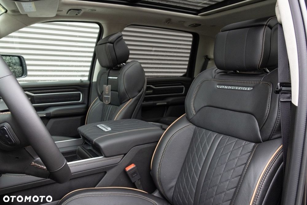 RAM 1500 Tungsten - 25