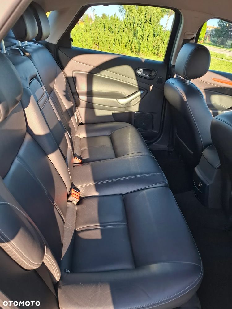 Ford Mondeo 1.8 TDCi Ghia - 8