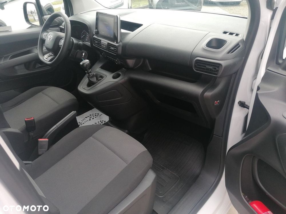 Toyota PROACE CITY - 9