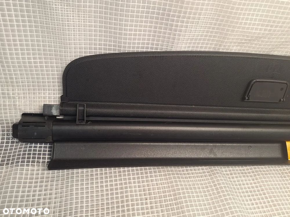 roleta bagaznika vw golf VII 7 5g9  kombi 2012-2020 5g9867871 orginal demontaz - 7