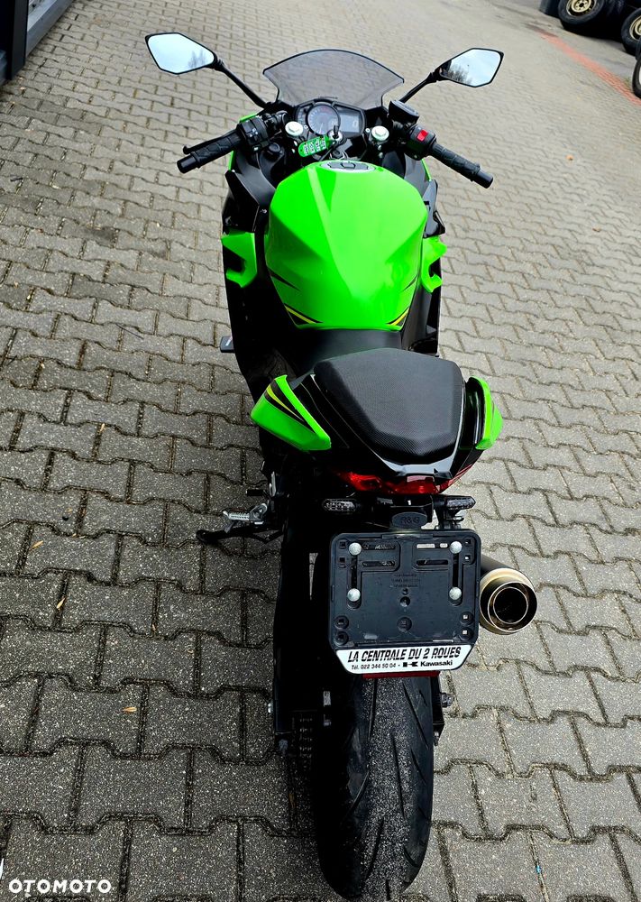 Kawasaki Ninja 400 - 22