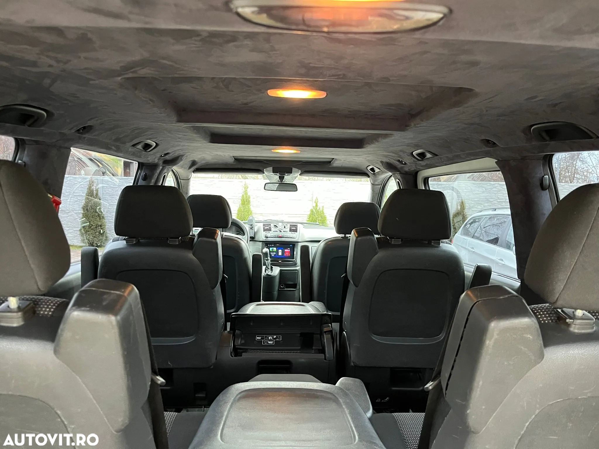 Mercedes-Benz Vito - 9