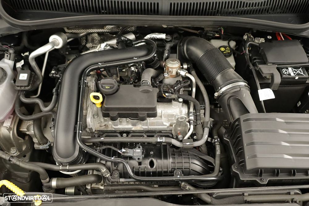 VW Taigo 1.0 TSI Urban DSG - 23