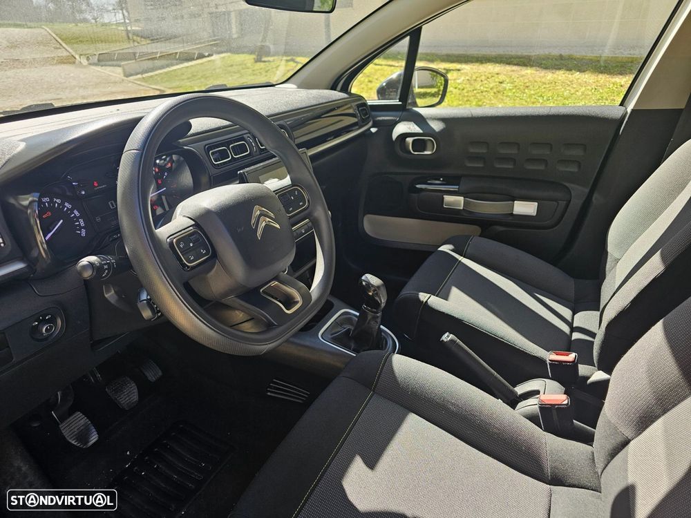 Citroën C3 1.2 PureTech Shine - 9