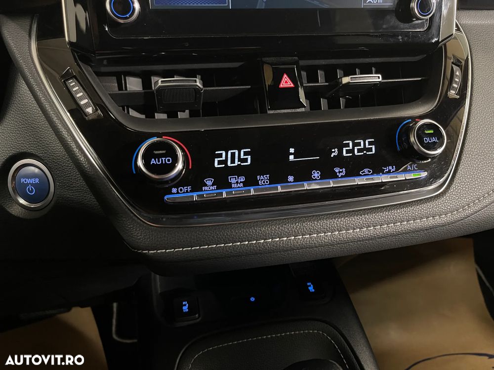 Toyota Corolla 2.0 HSD TS Exclusive - 18