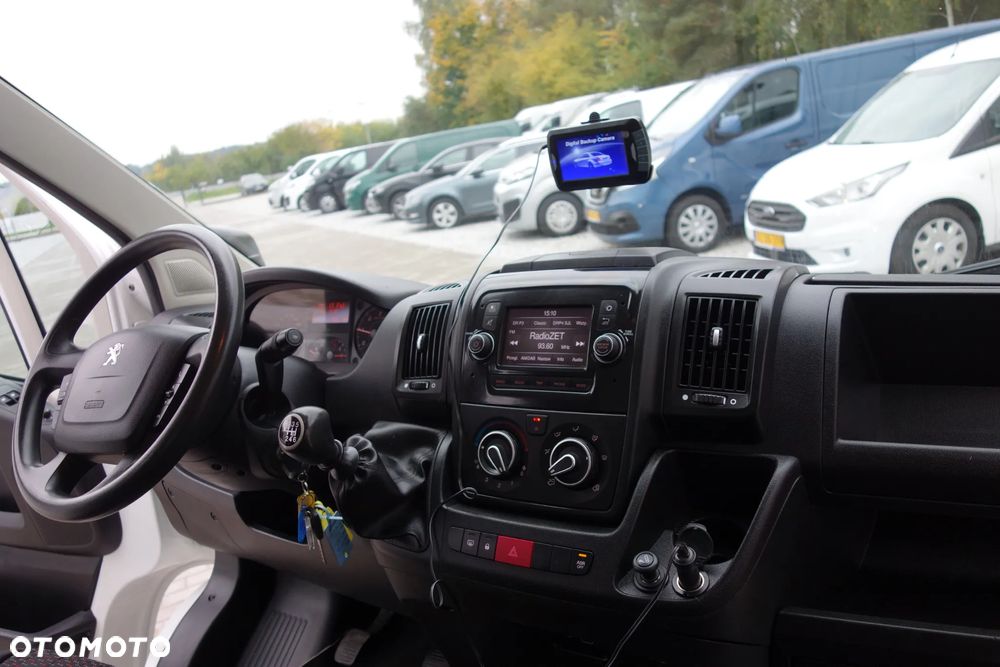Peugeot Boxer 2.2 Bluehdi  165 KM Doka 7 Osobowa Klima Webasto - 20