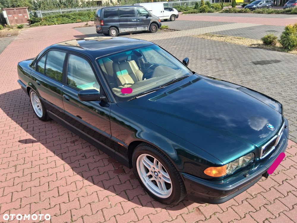 BMW Seria 7 - 29
