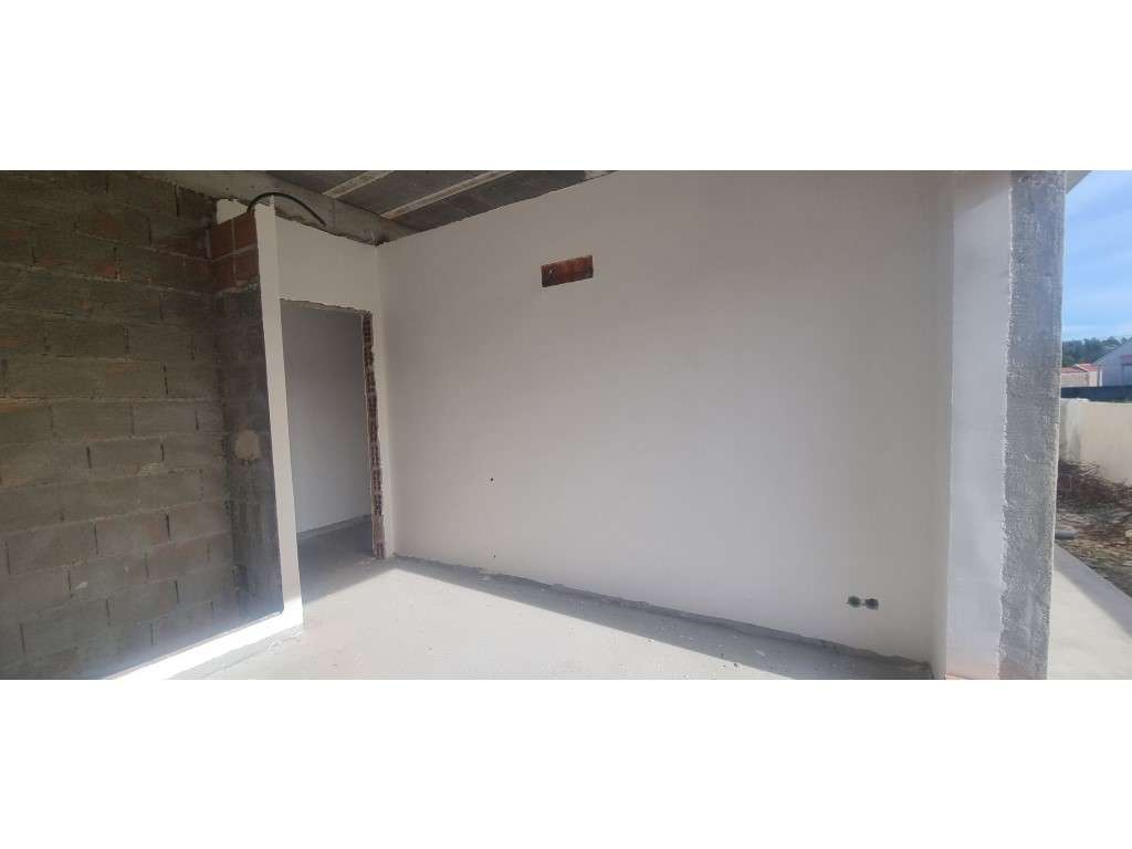 LINDA MORADA T4 EM FASE CONSTRUÇÃO Á 5 MINUTOS DA PRAIA - Grande imagem: 4/33