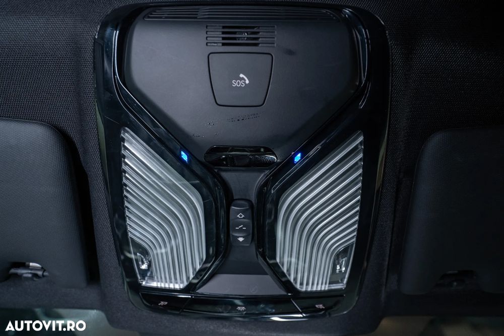 BMW M4 M440i xDrive AT MHEV - 10