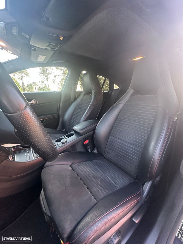 Mercedes-Benz CLA 180 d Shooting Brake AMG Line - 12