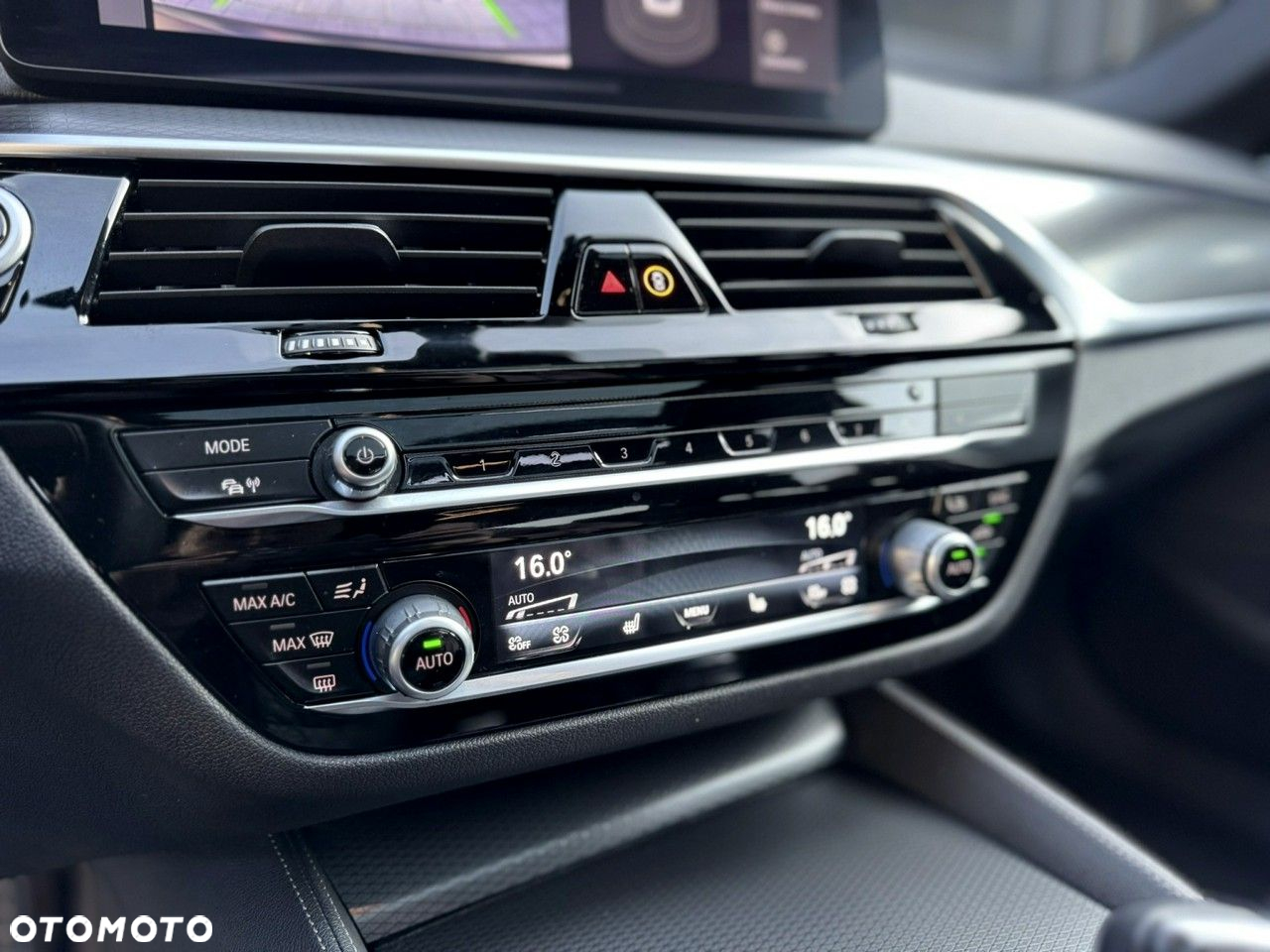 BMW Seria 5 530d xDrive M Sport Edition - 16