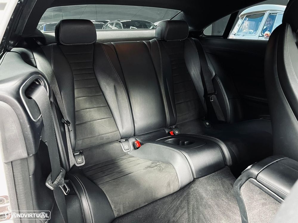 Mercedes-Benz E 220 d AMG Line - 40