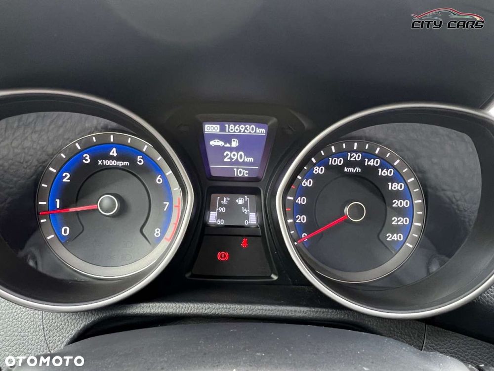 Hyundai i30 - 18