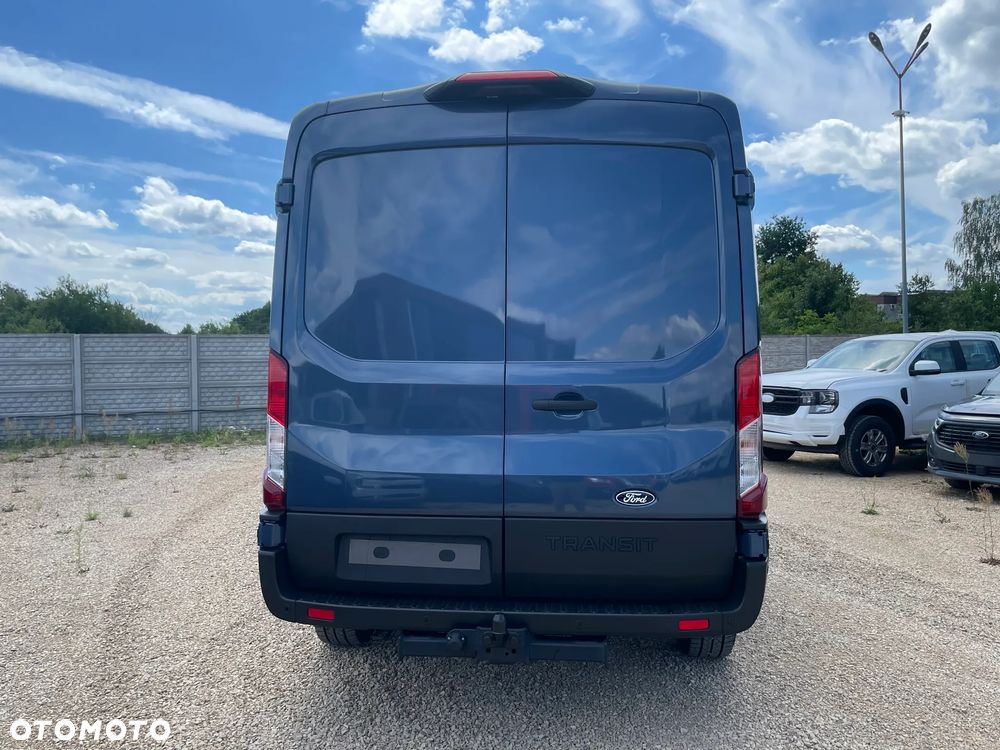 Ford Transit - 8