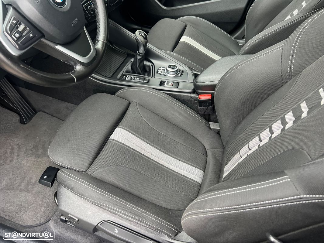 BMW X1 16 d sDrive Line Sport - 13