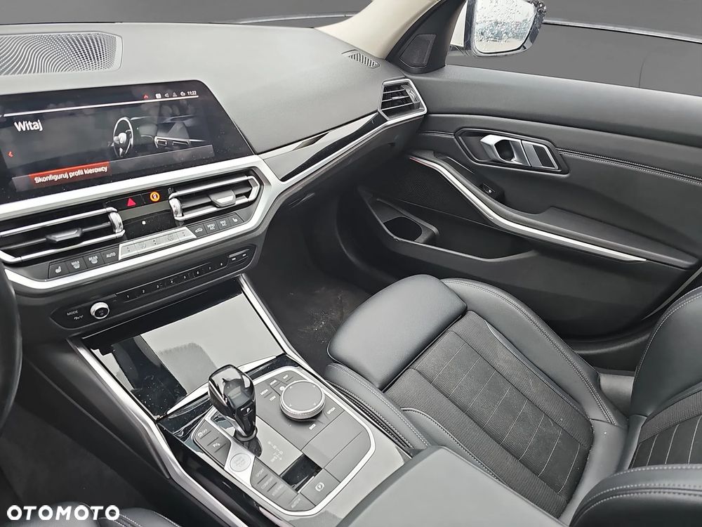 BMW Seria 3 - 17