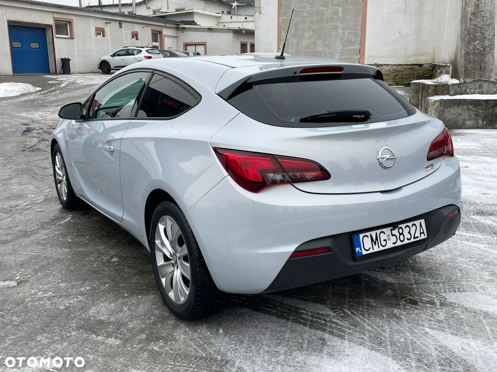 Opel Astra - 8
