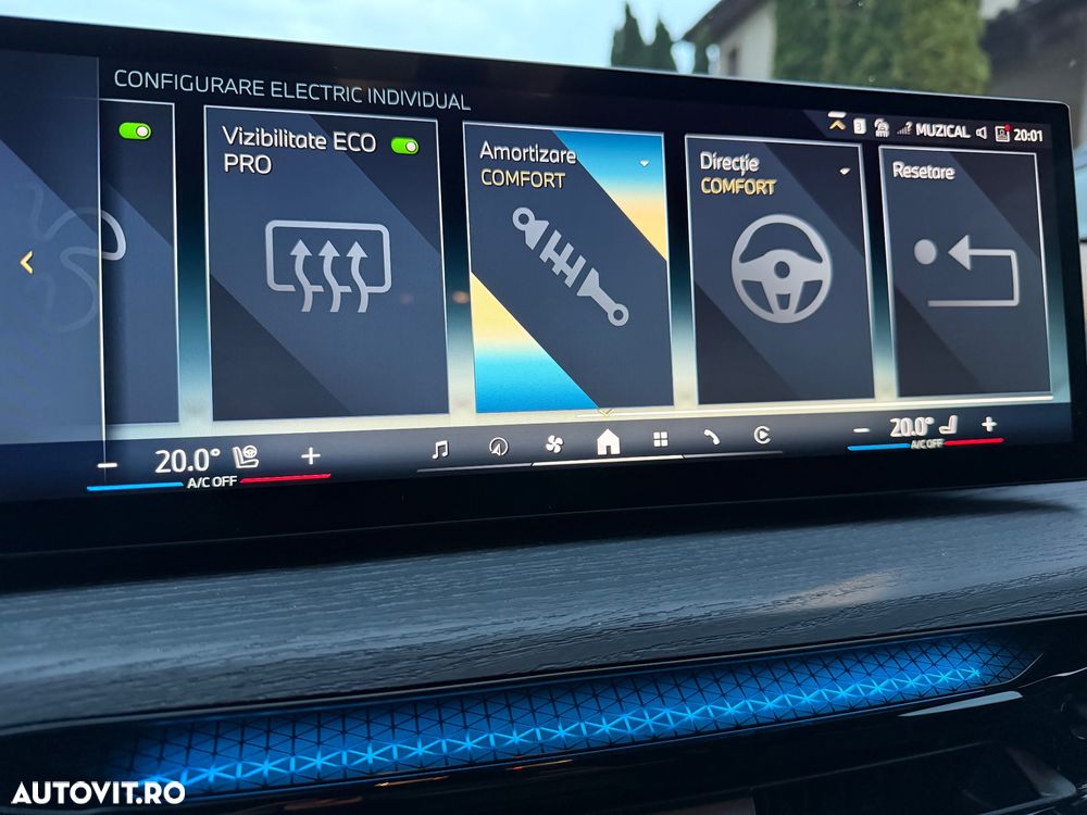 BMW Seria 3 330e xDrive AT PHEV - 31