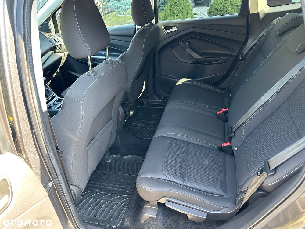 Ford Kuga 1.5 EcoBoost 2x4 Individual - 21
