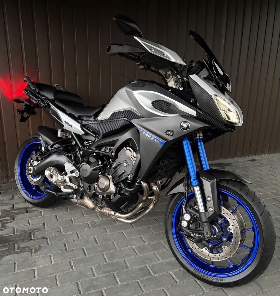 Yamaha MT - 5