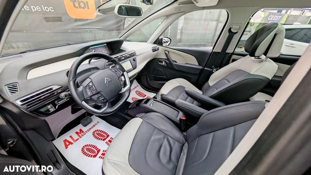 Citroën C4 Grand Picasso - 8