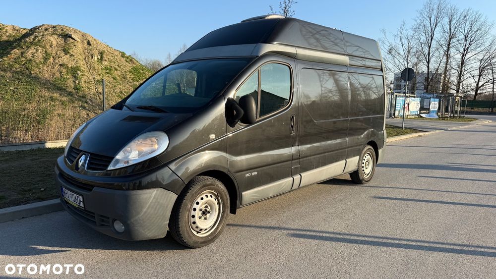 Renault Trafic - 19