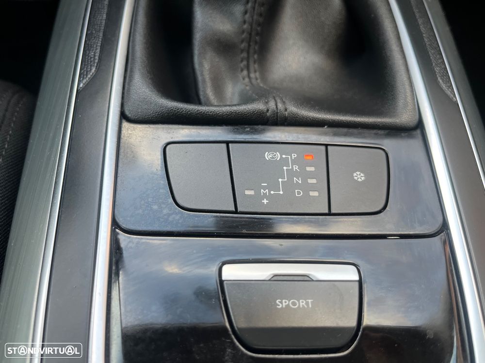 Peugeot 308 PureTech 130 GPF EAT8 Stop & Start Allure - 14