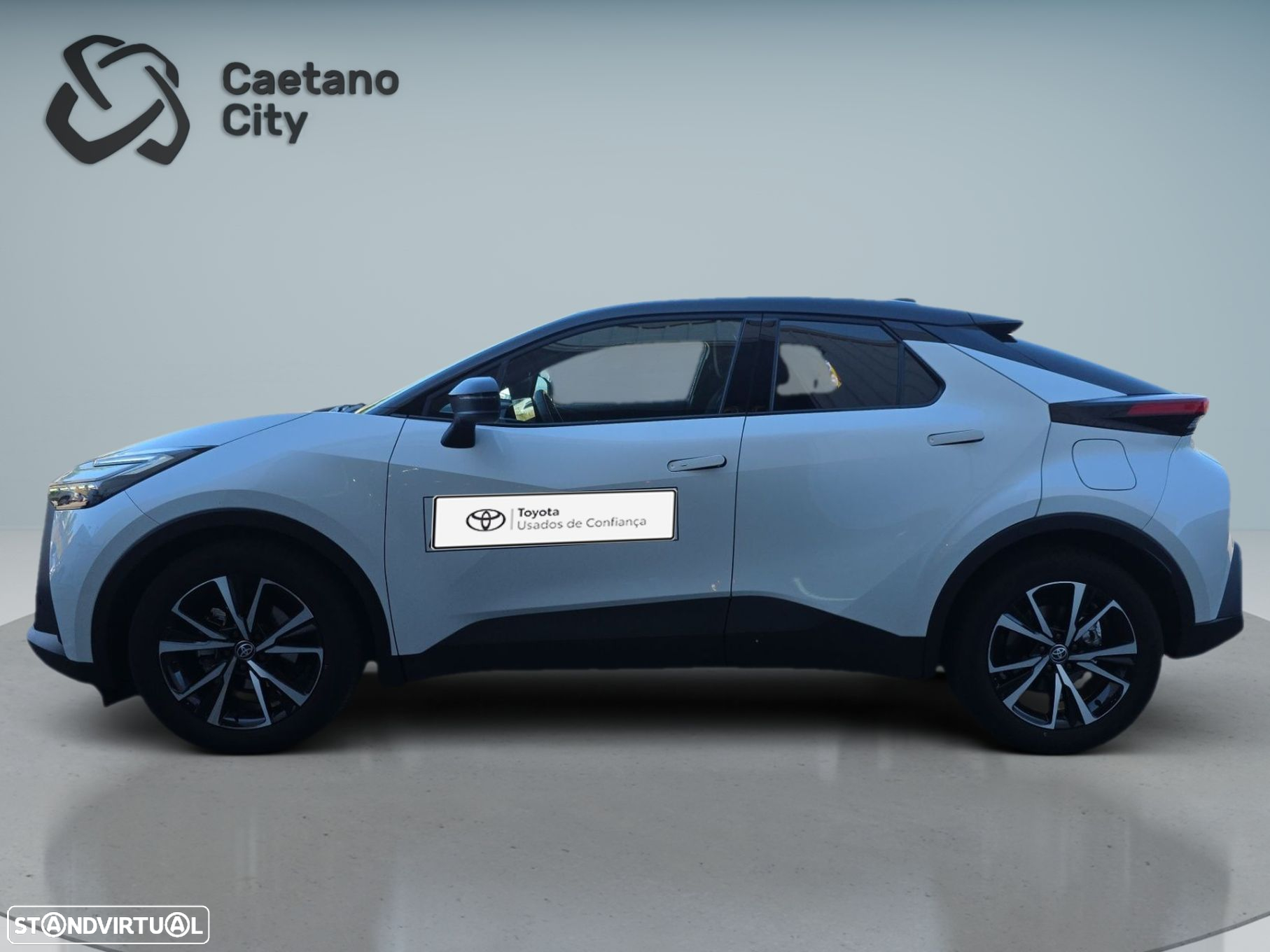 Toyota C-HR 1.8 Hybrid Square Collection - 2