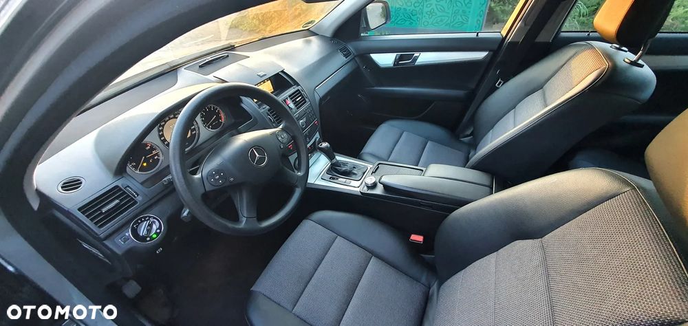 Mercedes-Benz Klasa C - 24