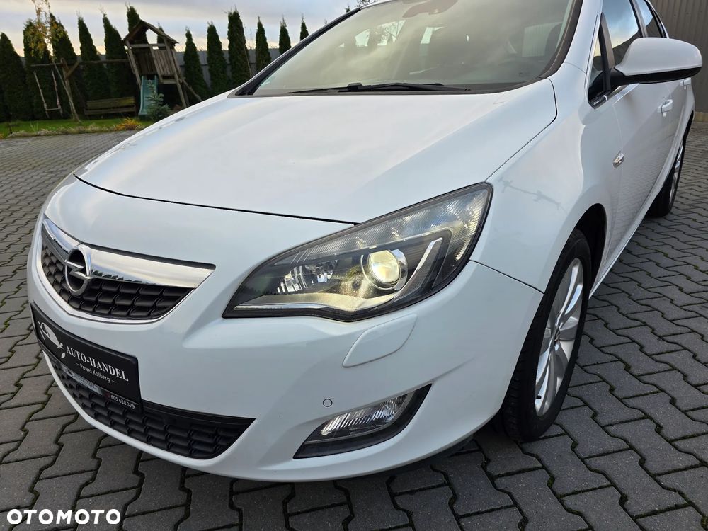 Opel Astra 1.4 Turbo Automatik Cosmo - 10