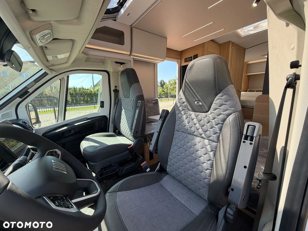 Adria Matrix Axess 650 DC - 8