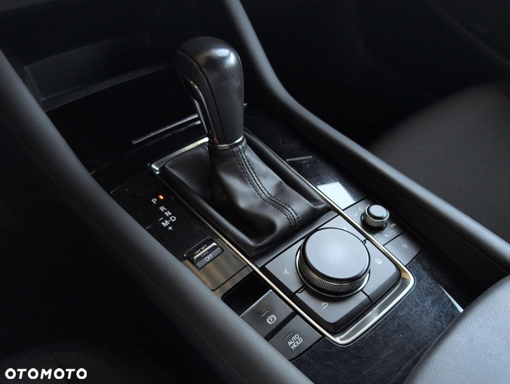 Mazda 3 2.0 mHEV Hikari - 26