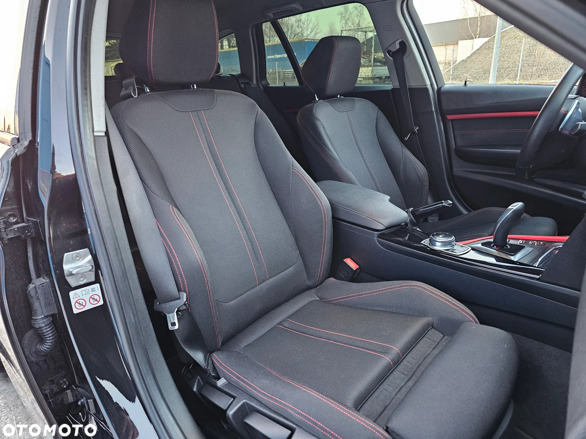 BMW Seria 3 320d Sport Line - 16