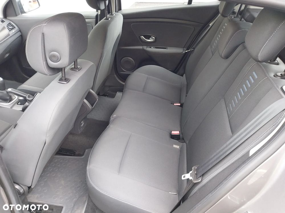 Renault Megane 1.6 16V 100 Expression - 16