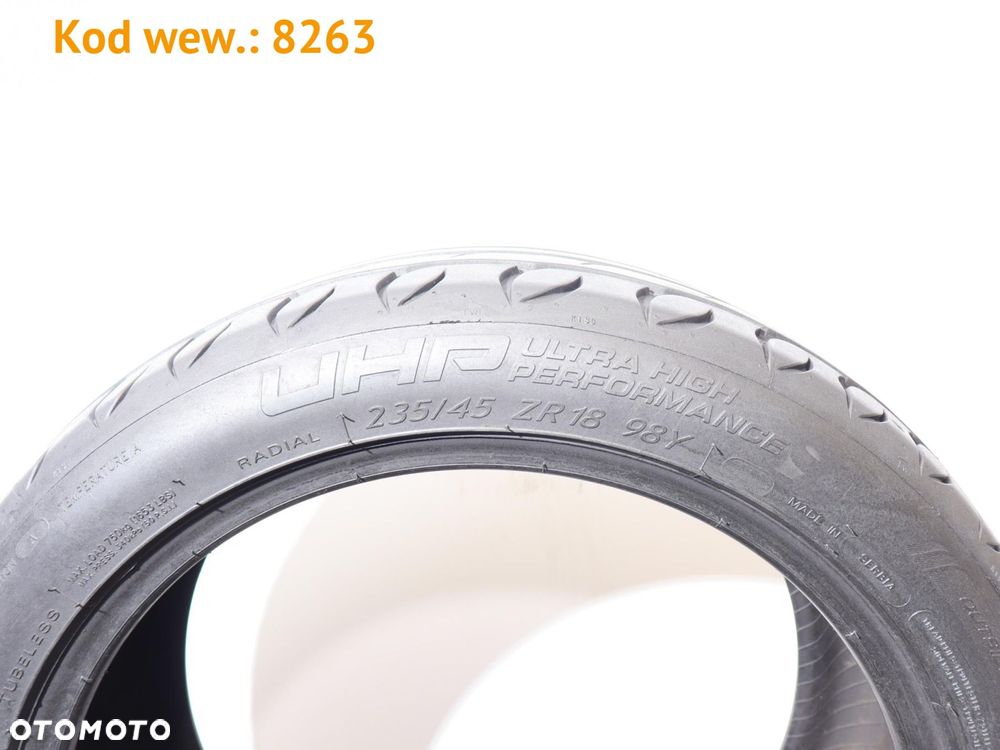 Kormoran Ultra High Performance - 235/45 R18 - 4