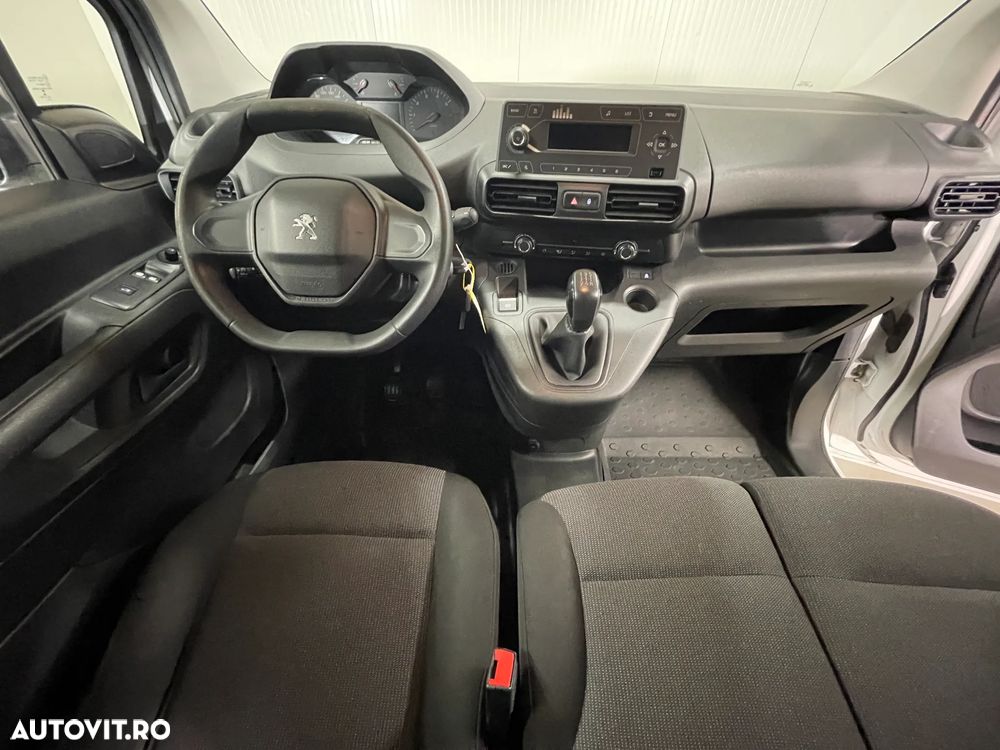 Peugeot Partner - 7