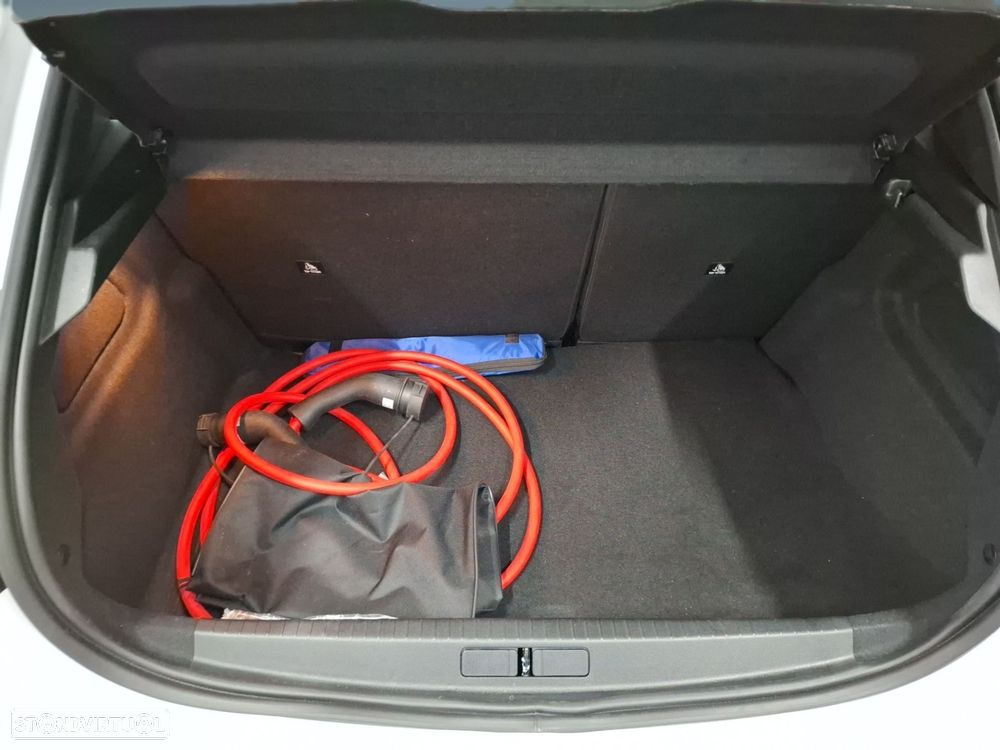 Peugeot e-208 50 kWh Style - 24