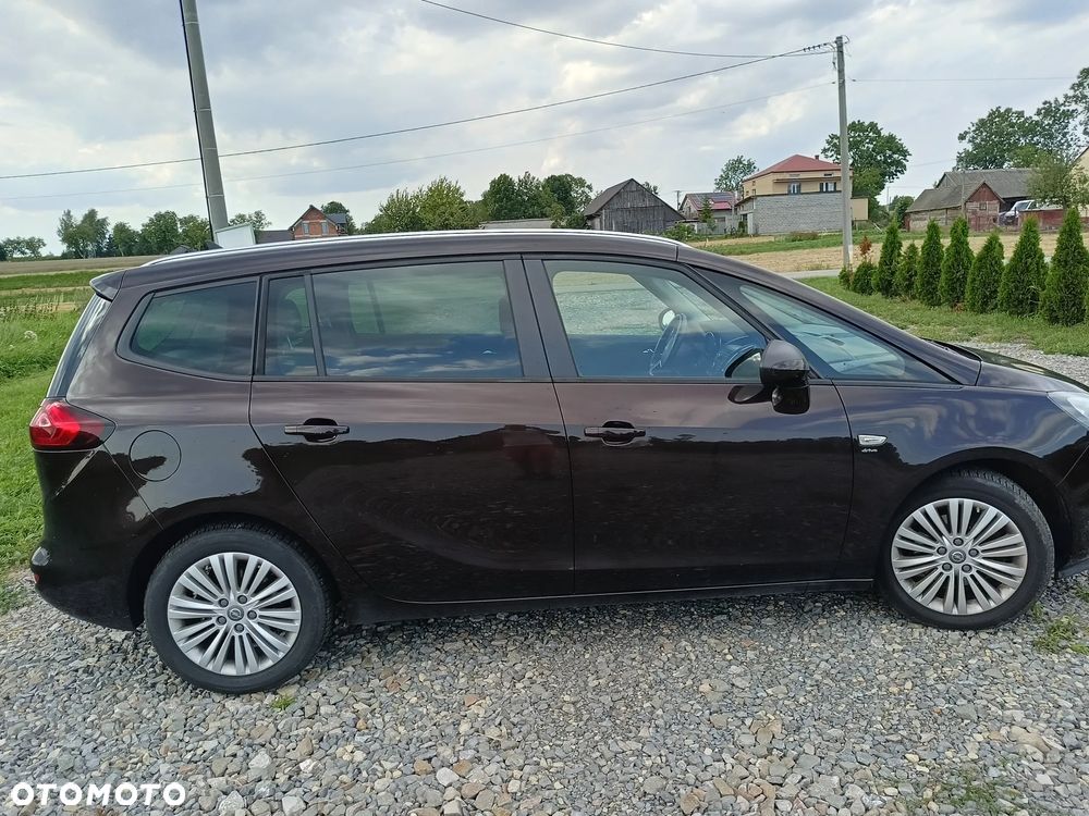 Opel Zafira 1.4 T Cosmo EcoFLEX S&S EU6 - 4