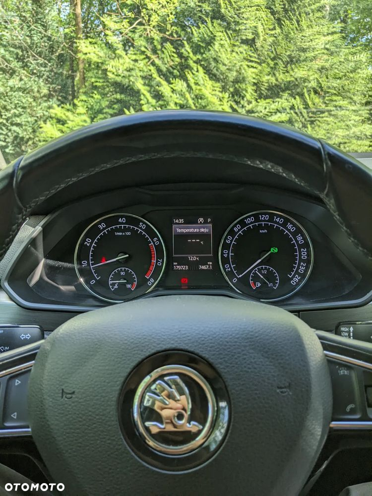 Skoda Superb - 12