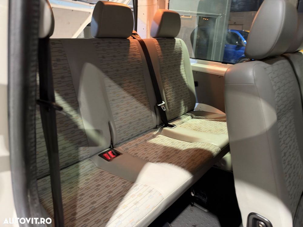 Volkswagen Transporter - 15