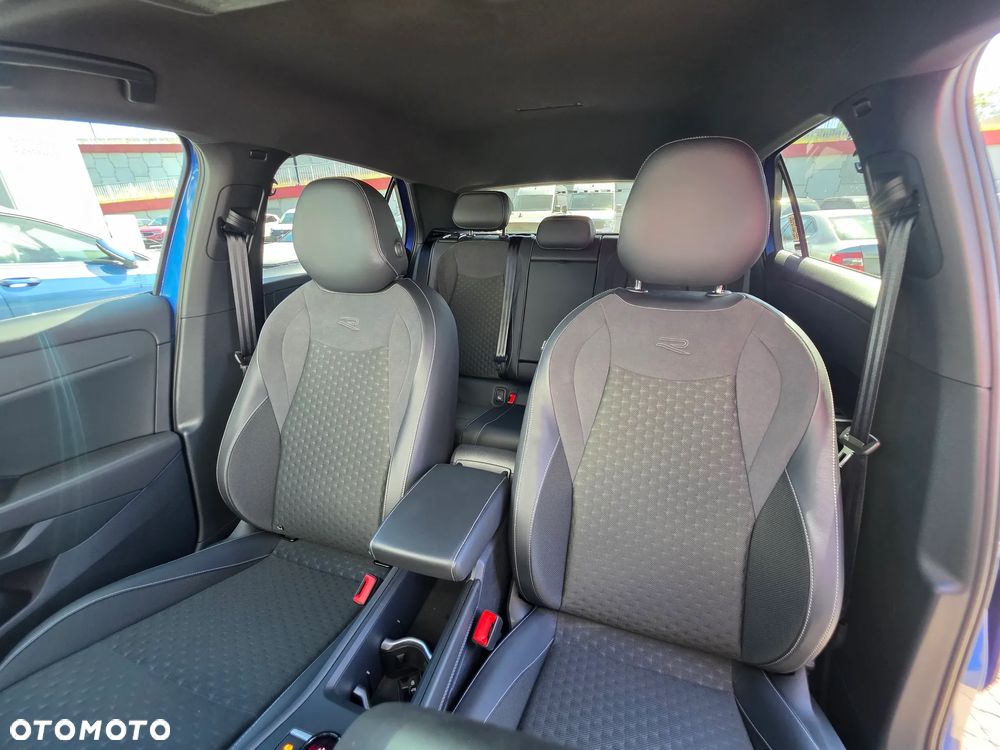 Volkswagen T-Roc 1.5 eTSI R-Line DSG - 17