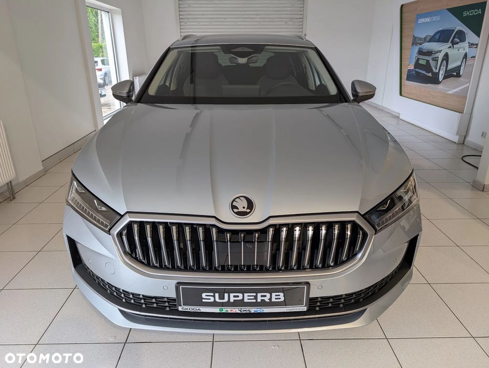 Skoda Superb 2.0 TDI SCR Selection DSG - 2