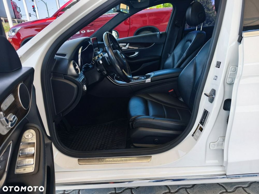 Mercedes-Benz Klasa C 300 7G-TRONIC Avantgarde - 14