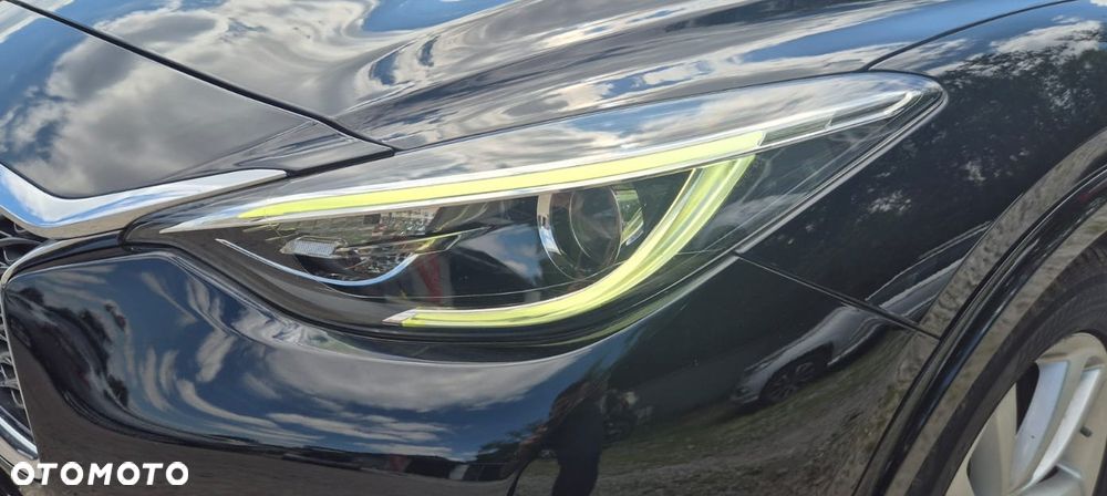 Infiniti Q30 1.5d DCT Premium - 10