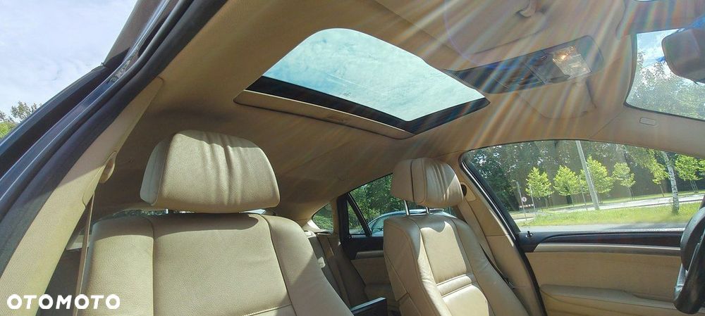 BMW X6 - 16